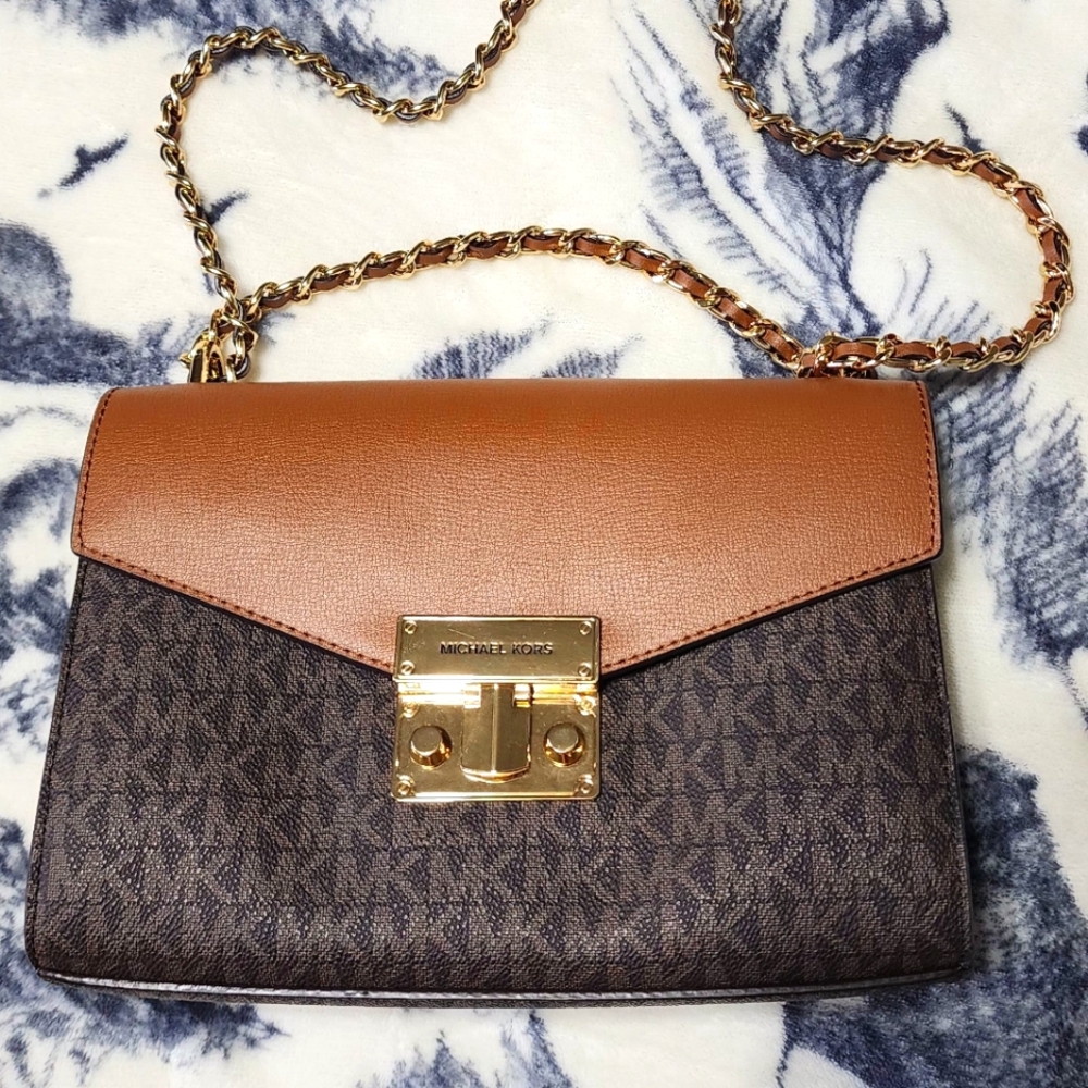 Michael Kors chain purse